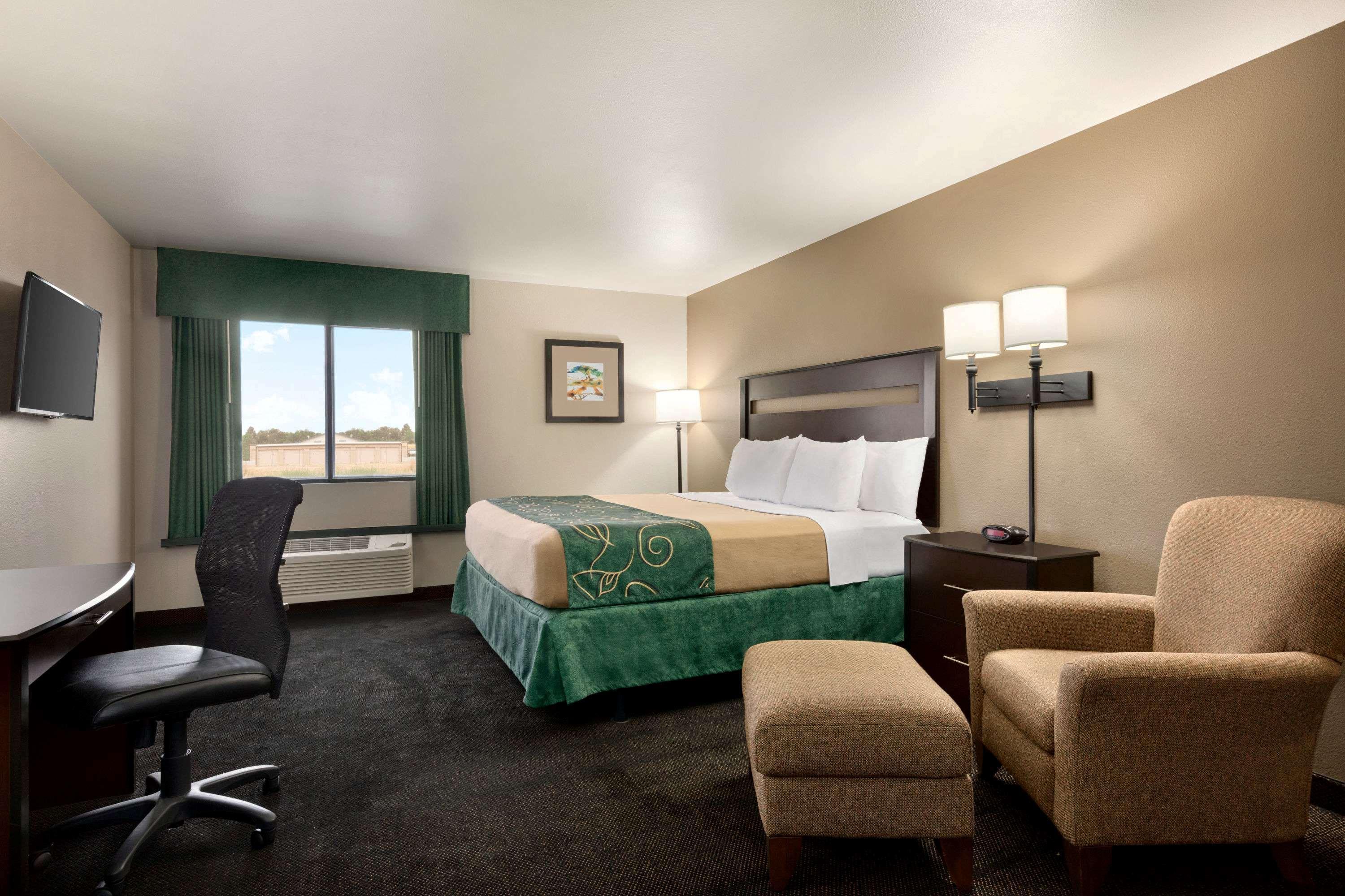 Baymont By Wyndham Glendive Hotel Eksteriør billede